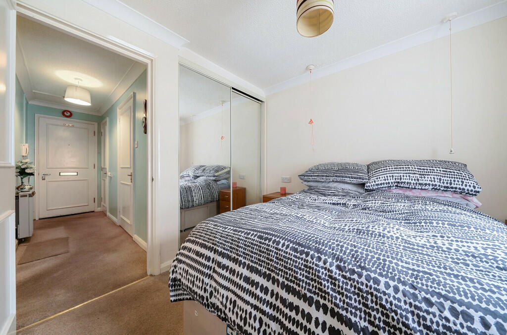 bedroom1-3