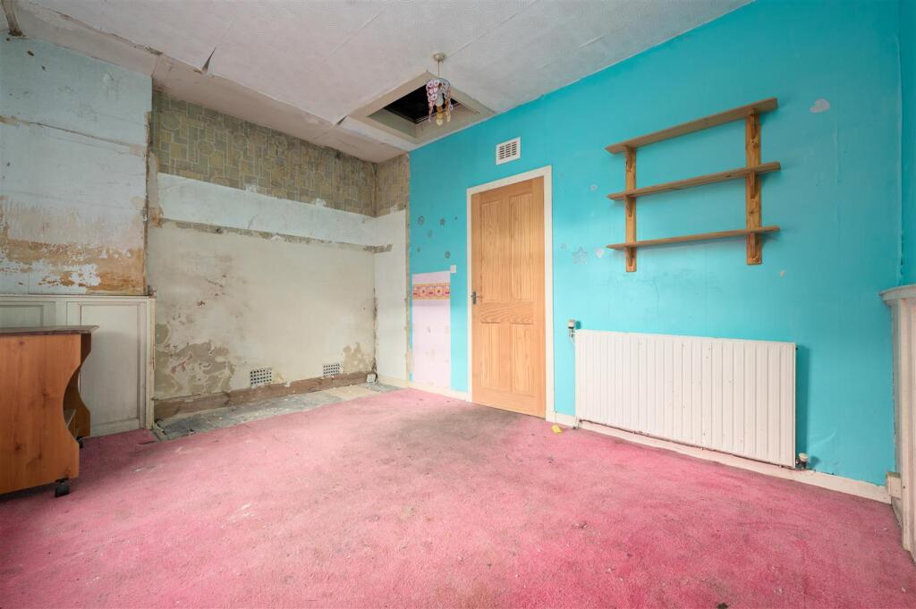 22CarnockRoad010.JPG