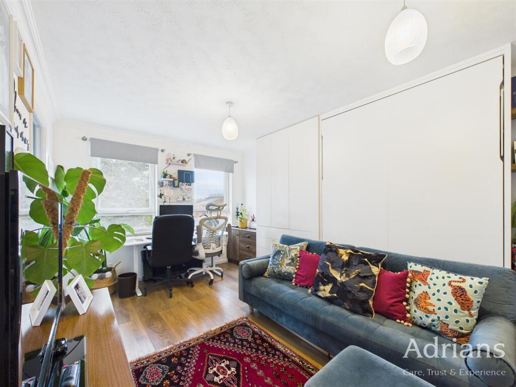 LIVING AREA /