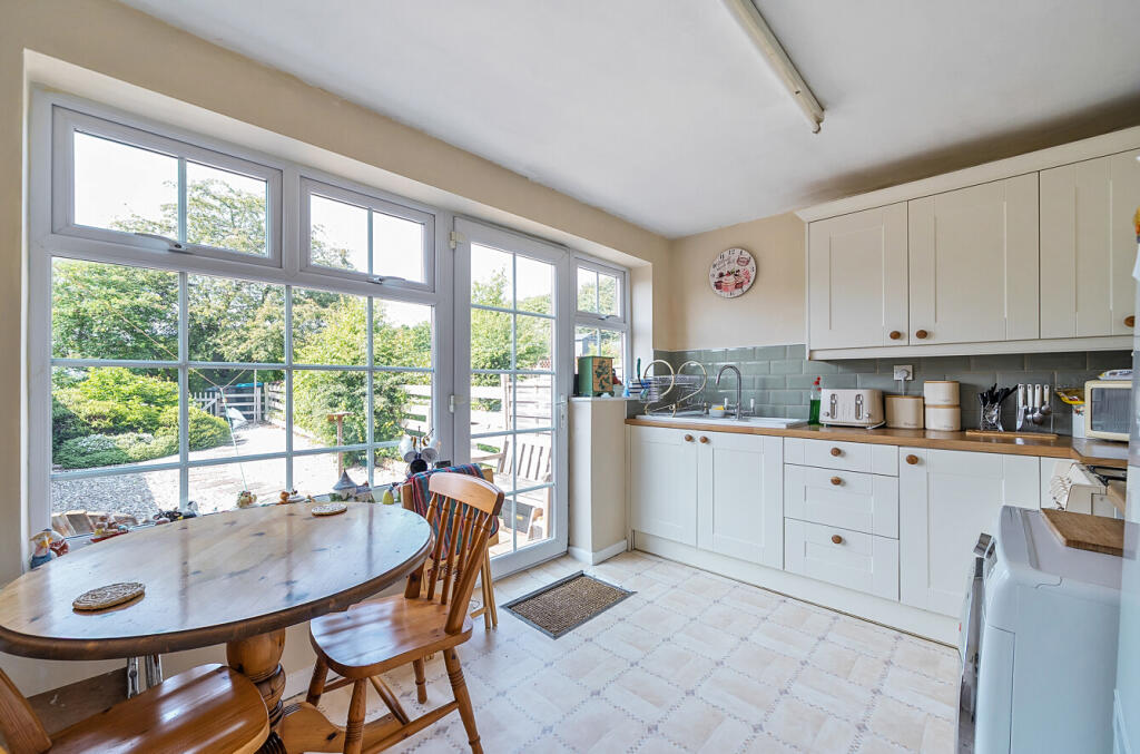 1302506-5-68406ab...