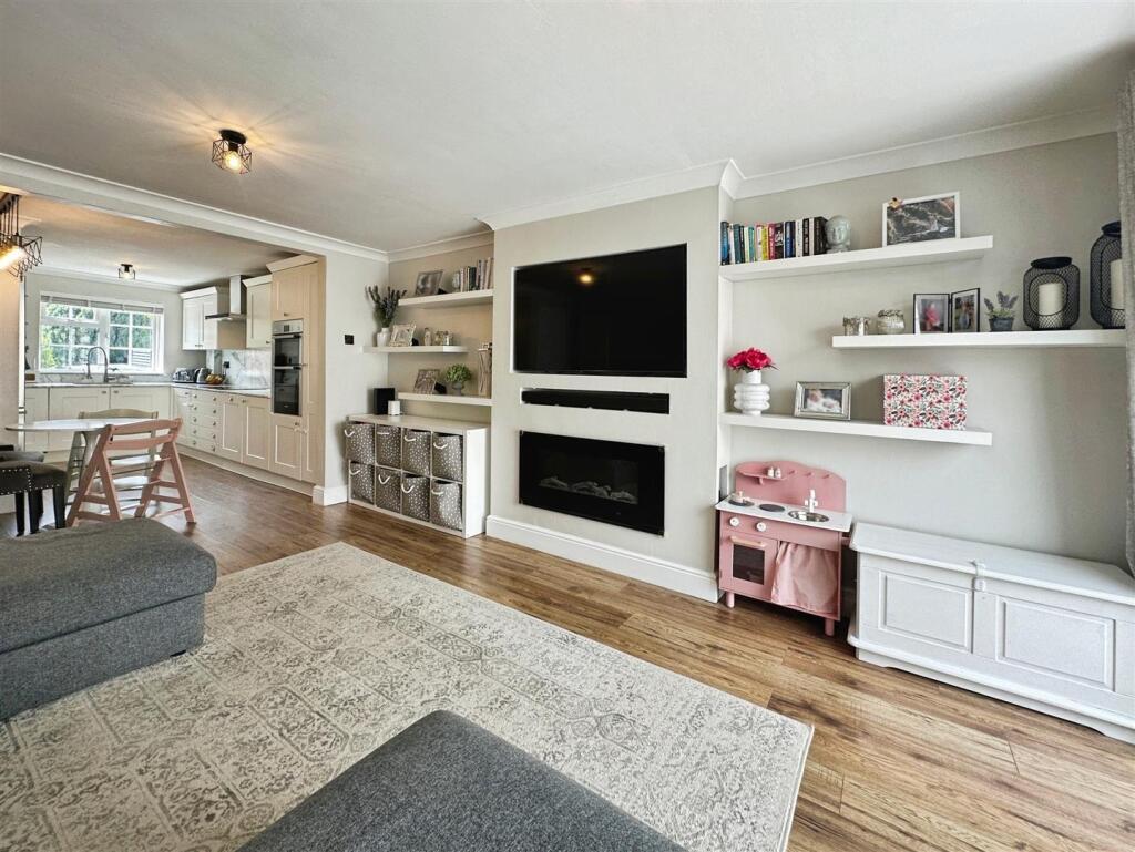 506b36a1--4344-9974-38B8FBCEDF68-97422-00001F07D79