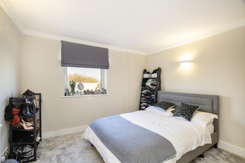 Secondary Bedrooms (1)