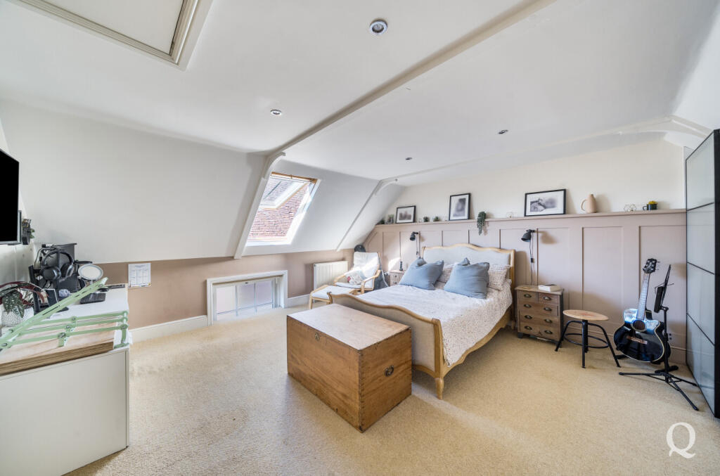 0cddb761-7c85-4d6...