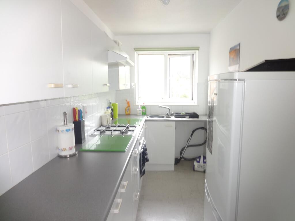 Photo 02