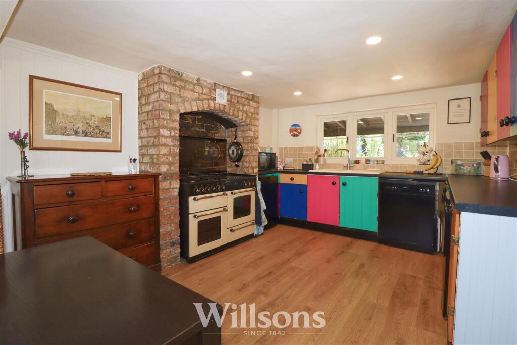 Dining Kitchen