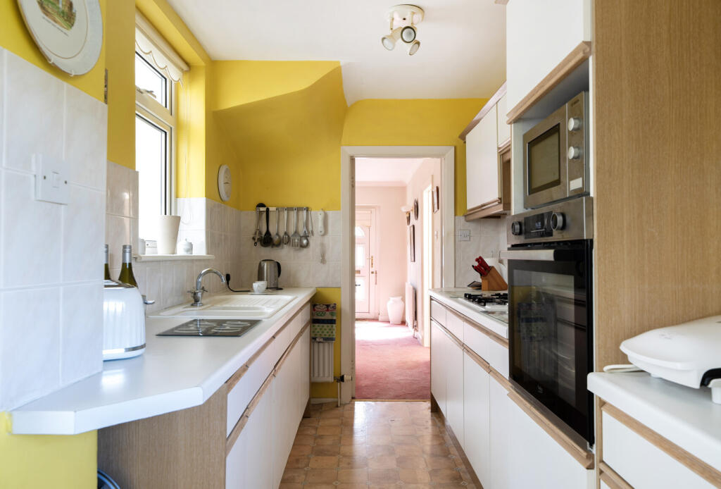 1345743-4-68b84ee...