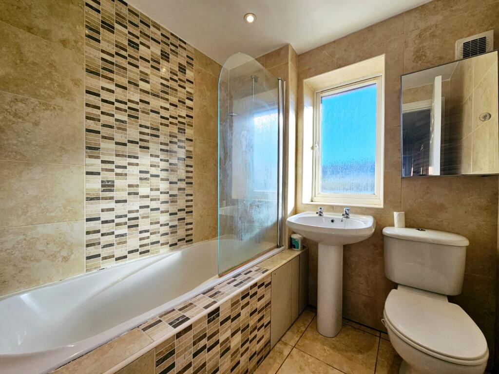 2d2aa2b8-88be-47be-a94e-e6631749147a