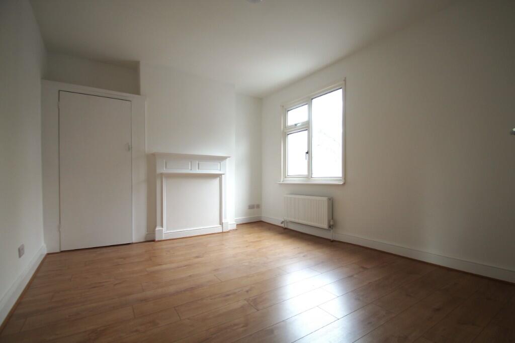 Station Parade, High Street Wanstead, London, E11