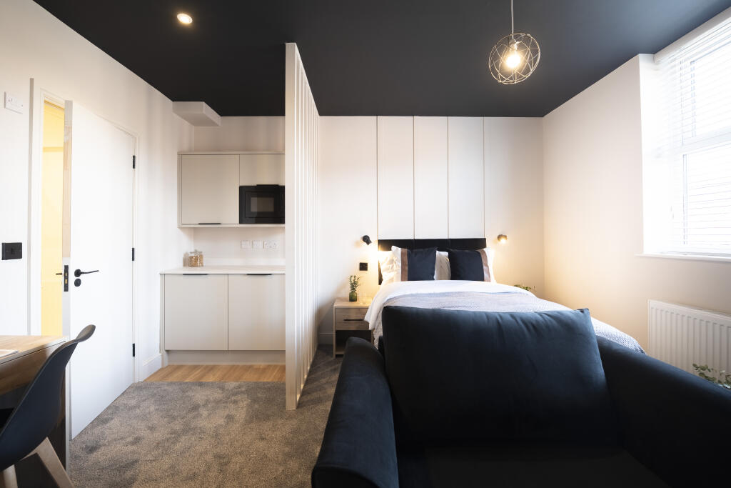 Room7-3.jpg