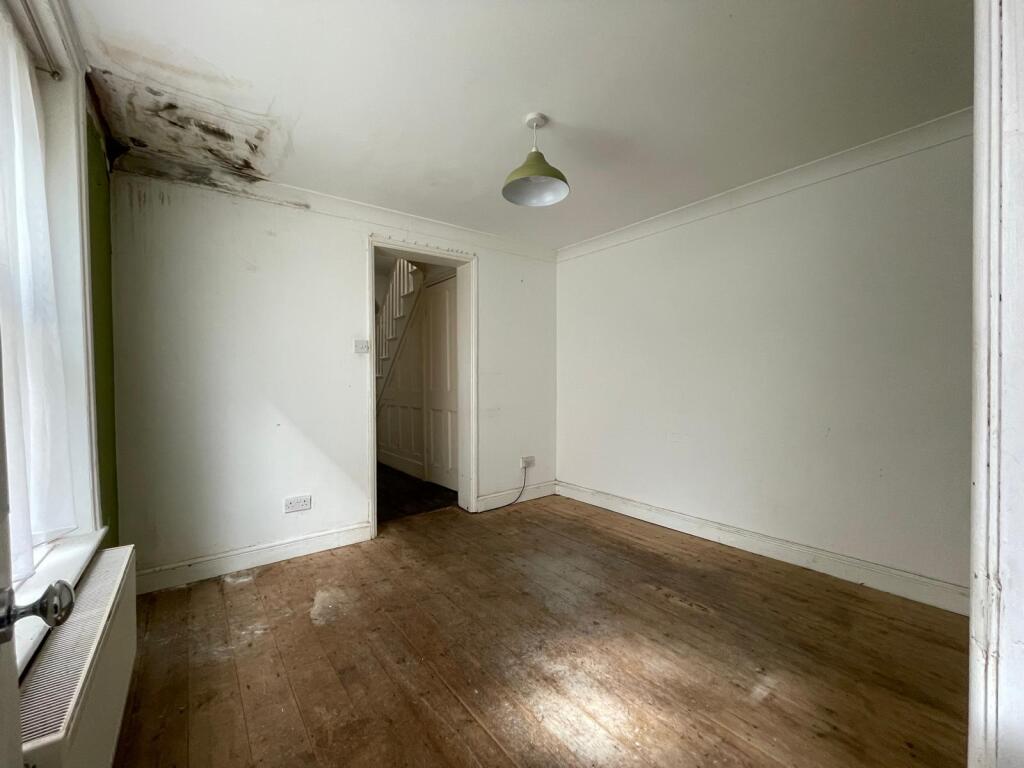 20250903 130106000 IOS 27 T202509171000.jpg