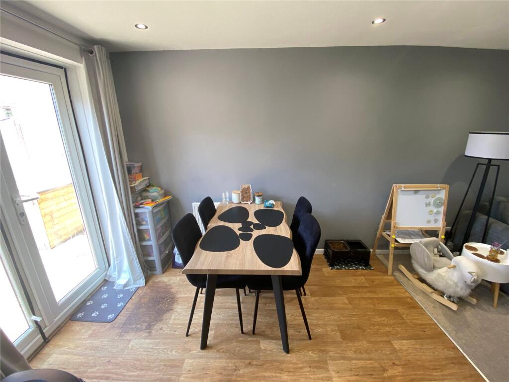 Picture No. 05