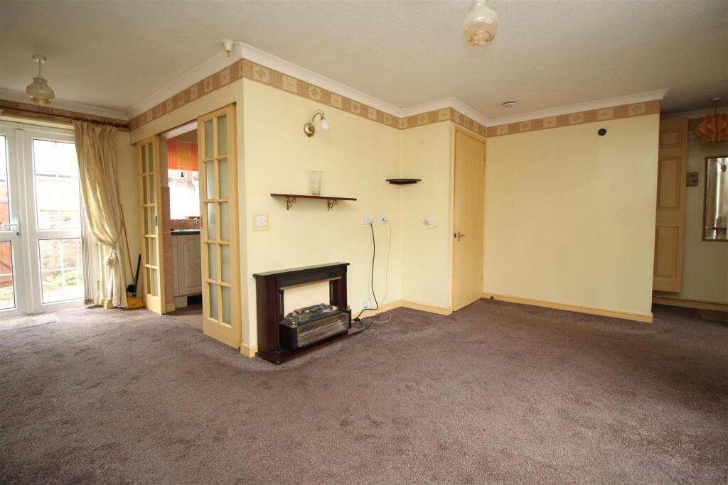 living room 1 .JPG