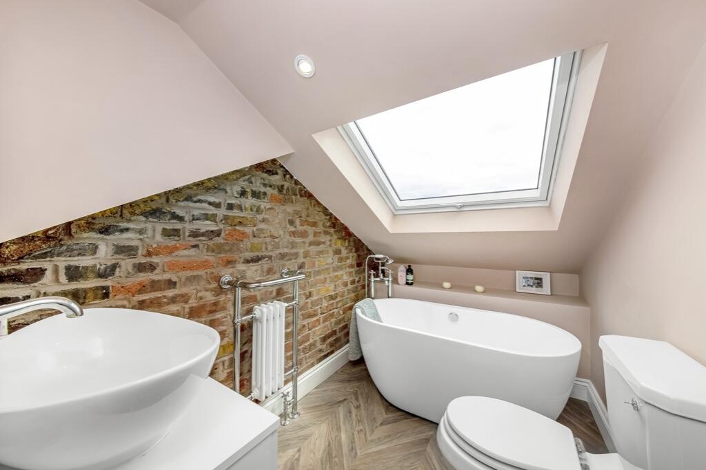 Bathroom 2