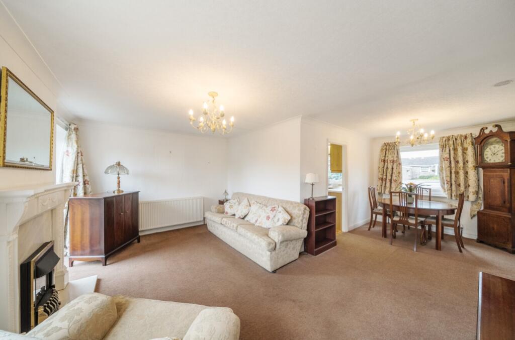 Living Room &amp; Dining Area 