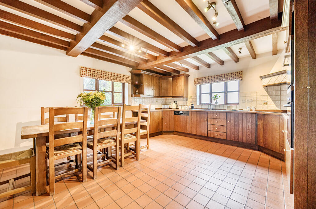 1361387-32-68dd48...