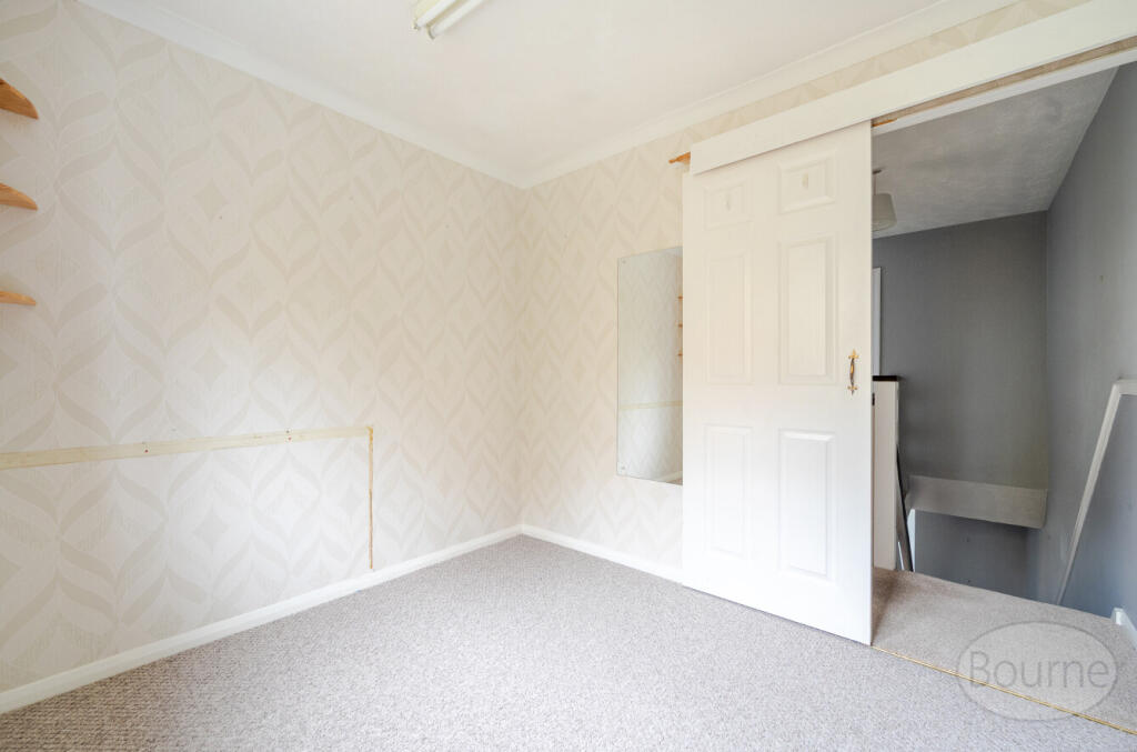 7e690905-0276-49f...