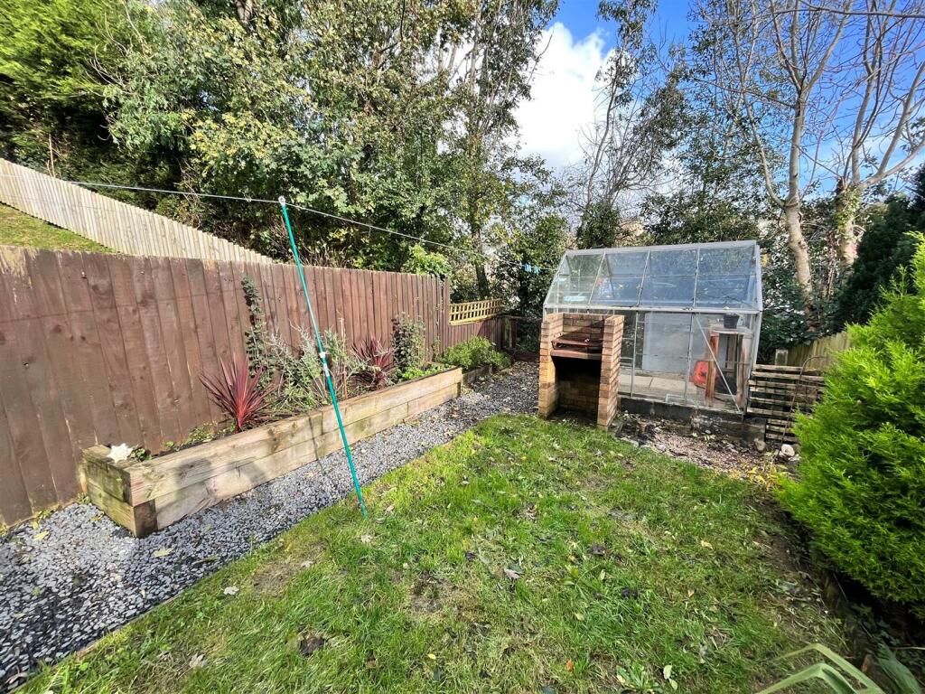 garden 2.jpg