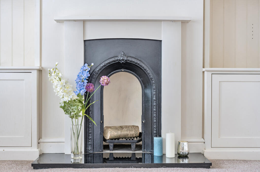 1303320-16-684167...