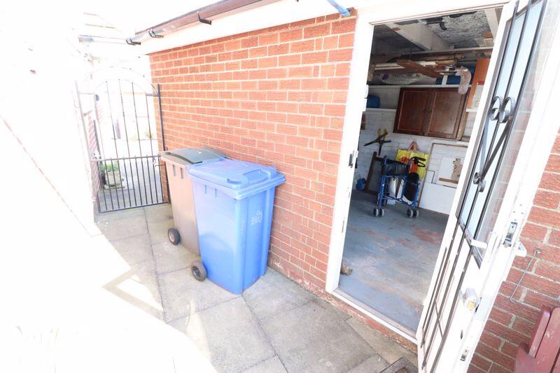 SIDE GATE ACCESS