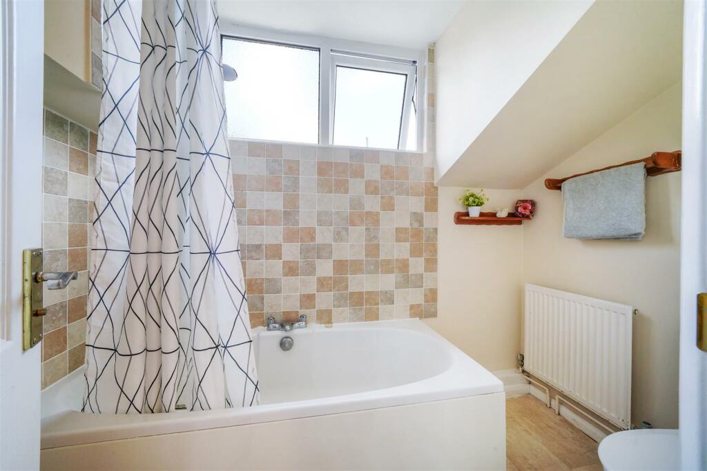 99 Fernbank Avenue - sDgndHYTUCvV1Ug6ojuE.jpg
