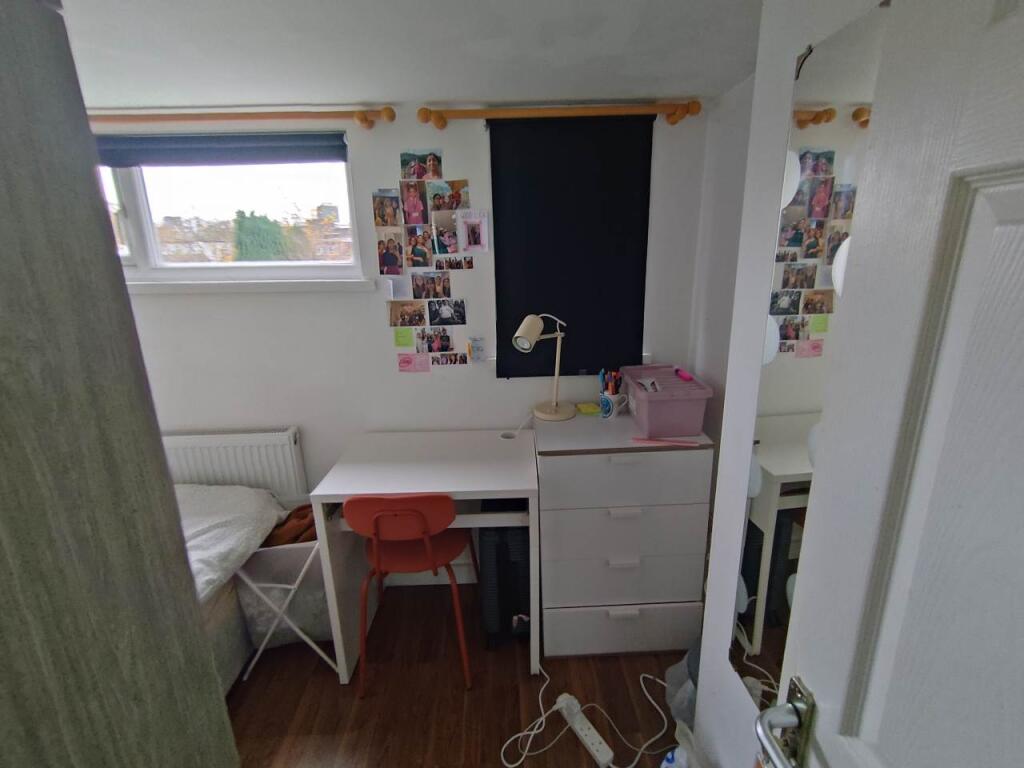 Bedroom 3 (1)