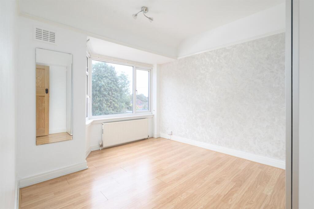 92 Sandgate Road_9.jpg