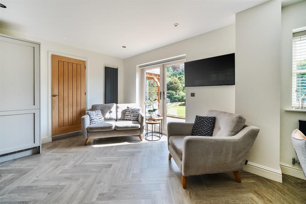 Sycamore House, 2 Mill Lane, Greens Norton (11).jp