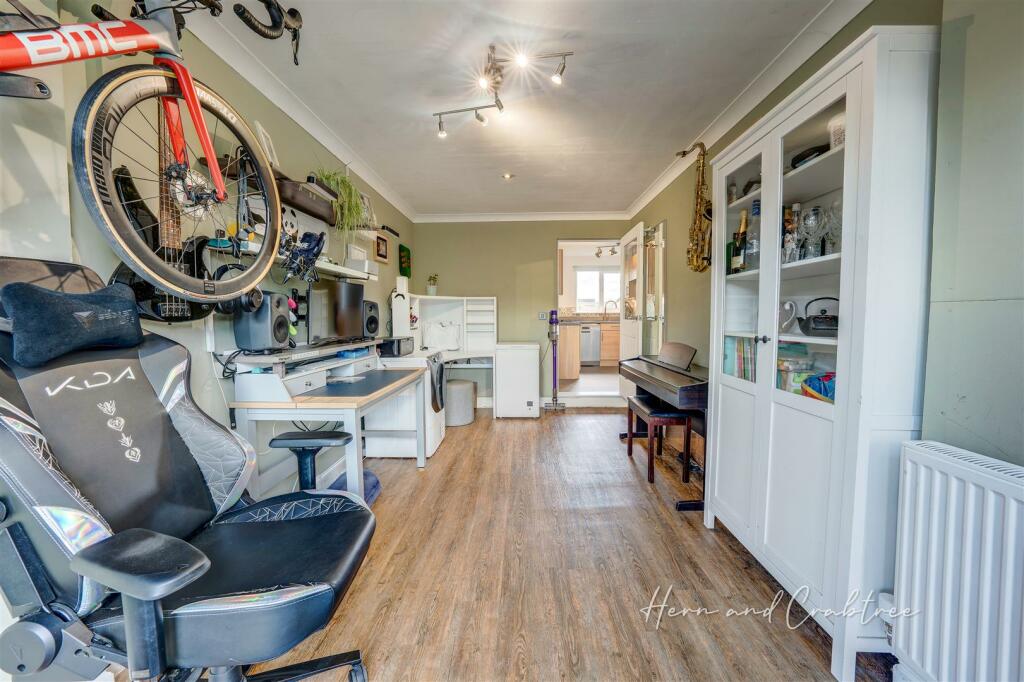 Potter Street, Old St Mellons, HernCrabtree (15).j