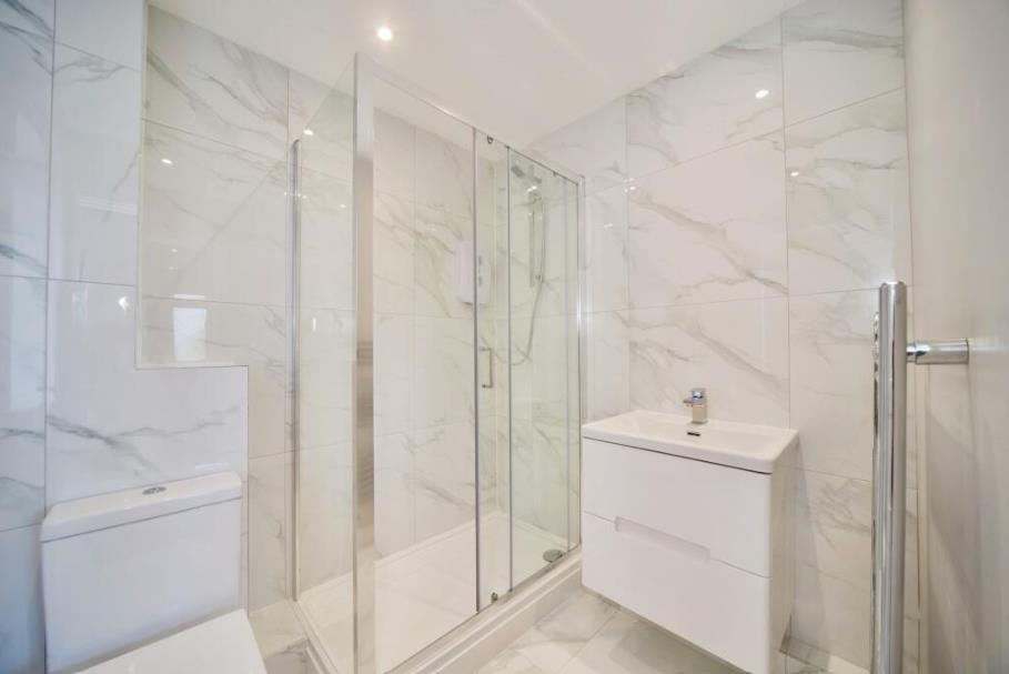 bathroom .png