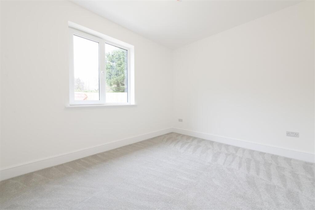 Home_10.JPG