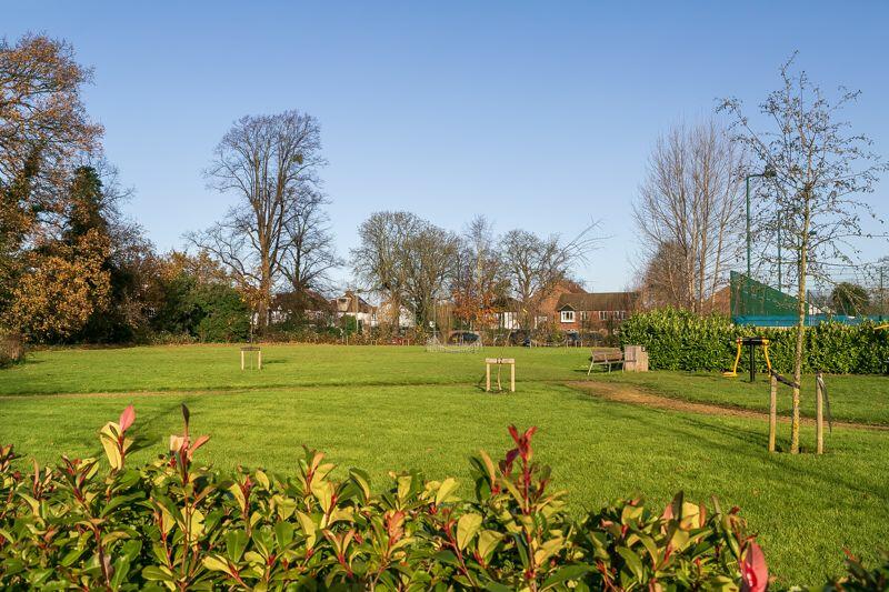 Pavilion Place, East Molesey