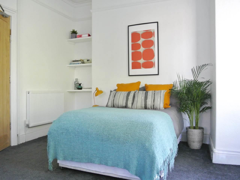 Bedroom 2.png