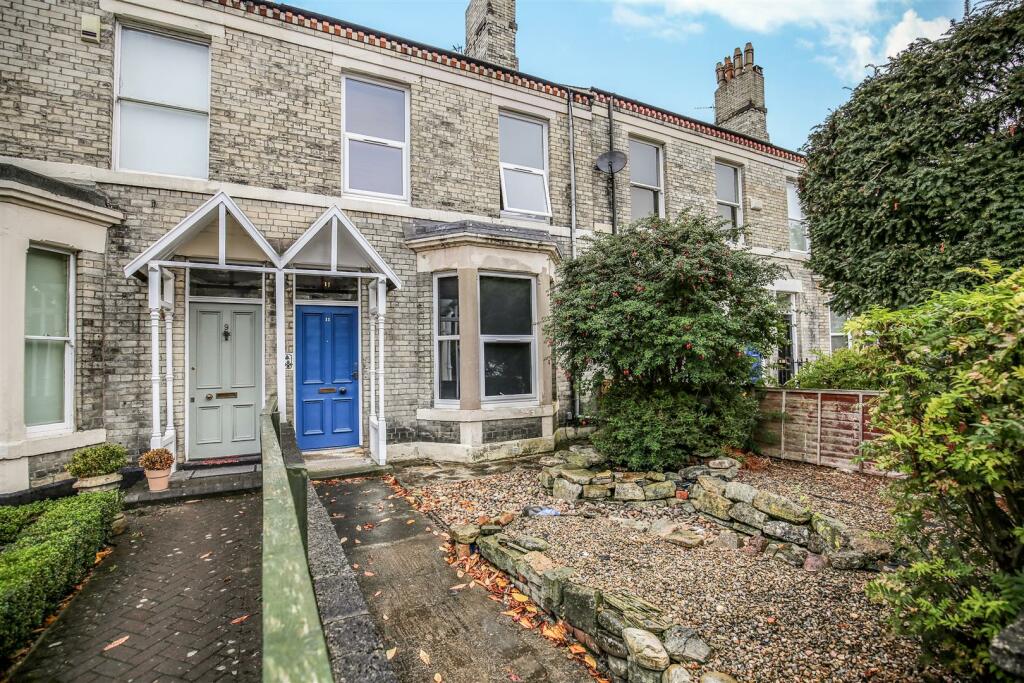 BM00374-S-11 Larkspur Ter.jpg