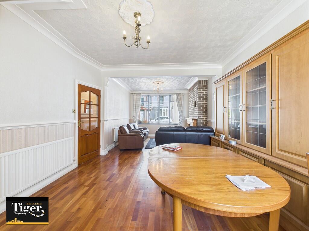 CAM03440G0-PR0317...