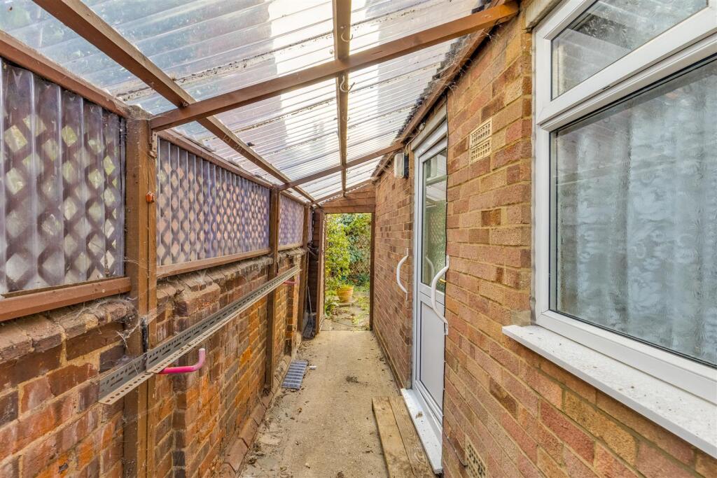 Stevenage Road 6-20.jpg