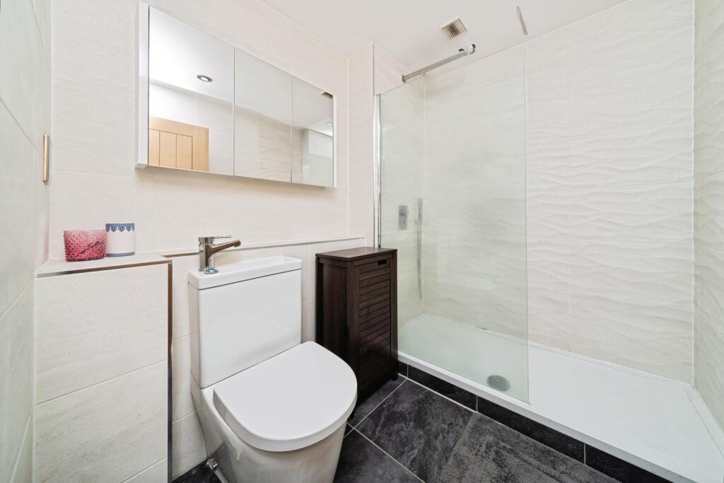 Master En-suite