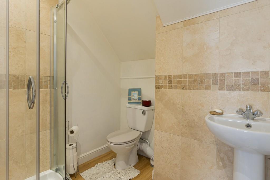 Ensuite Shower Ro...