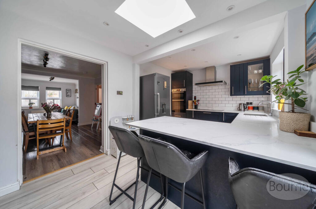 60adb1ab-4b4e-4ec...