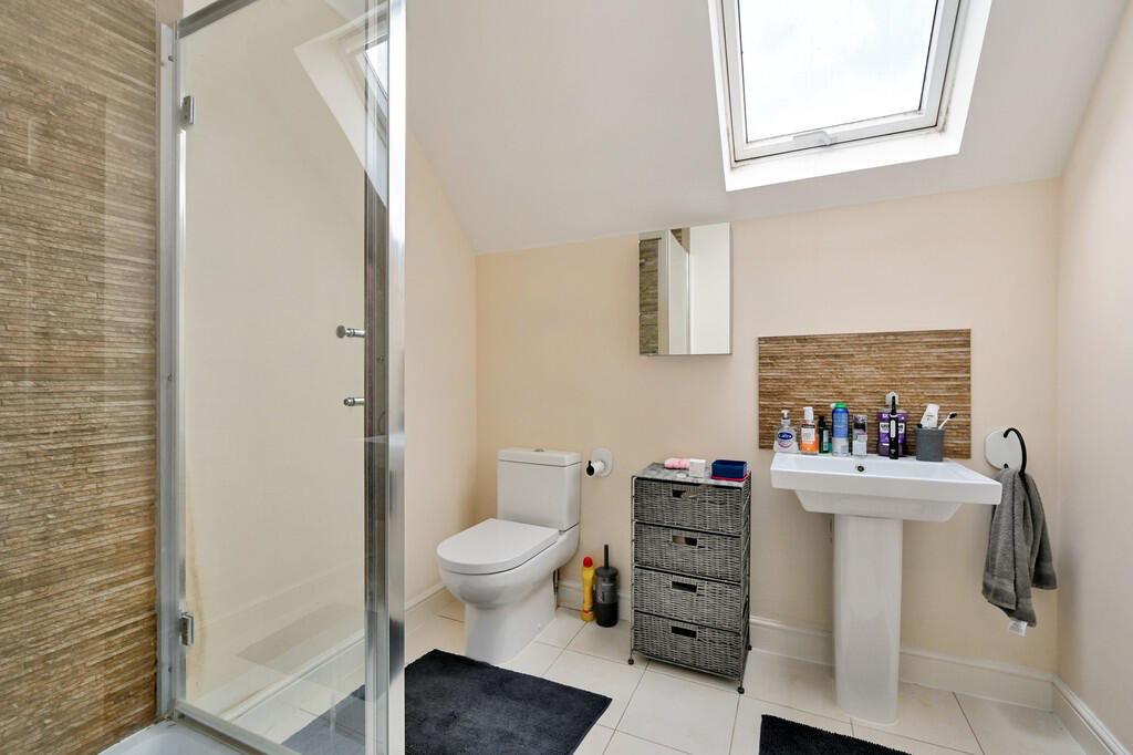 7-applegate-court...