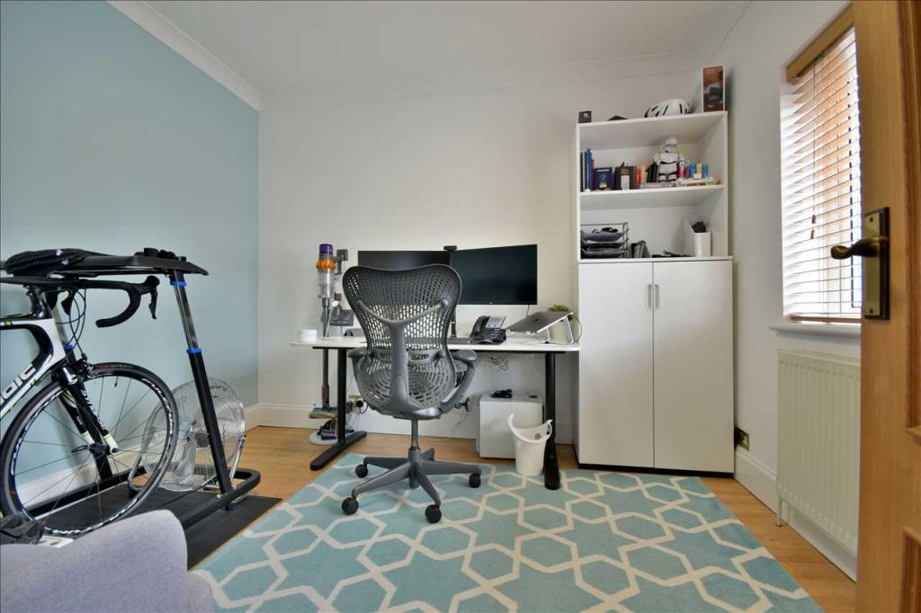 STUDY / PLAYROOM /