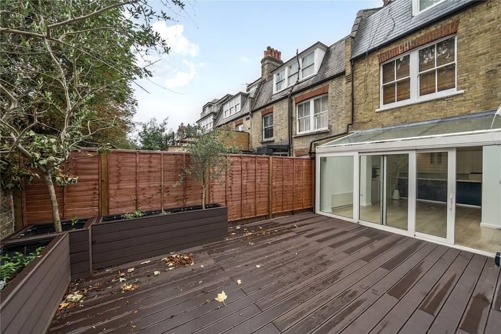 Howitt Road, London, NW3