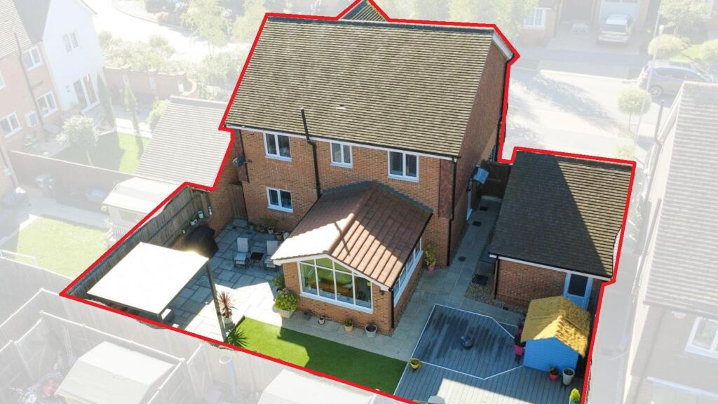 DJI_0259 cropped outline.jpg