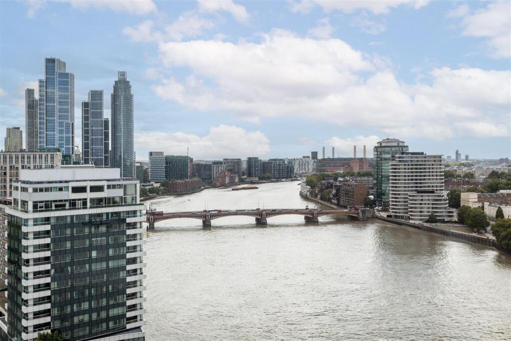 Albert Embankment-6.jpg