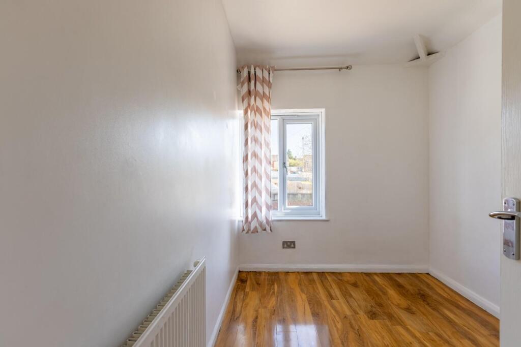 52 Meadow Vale, BS5--13.jpg