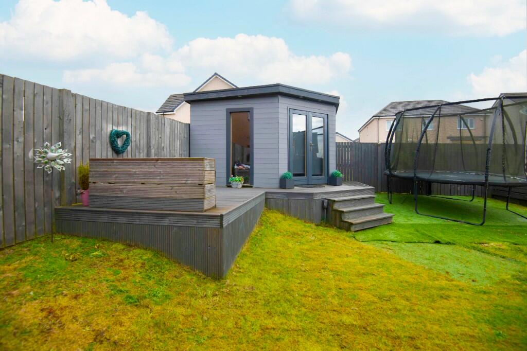 Rear Gardens