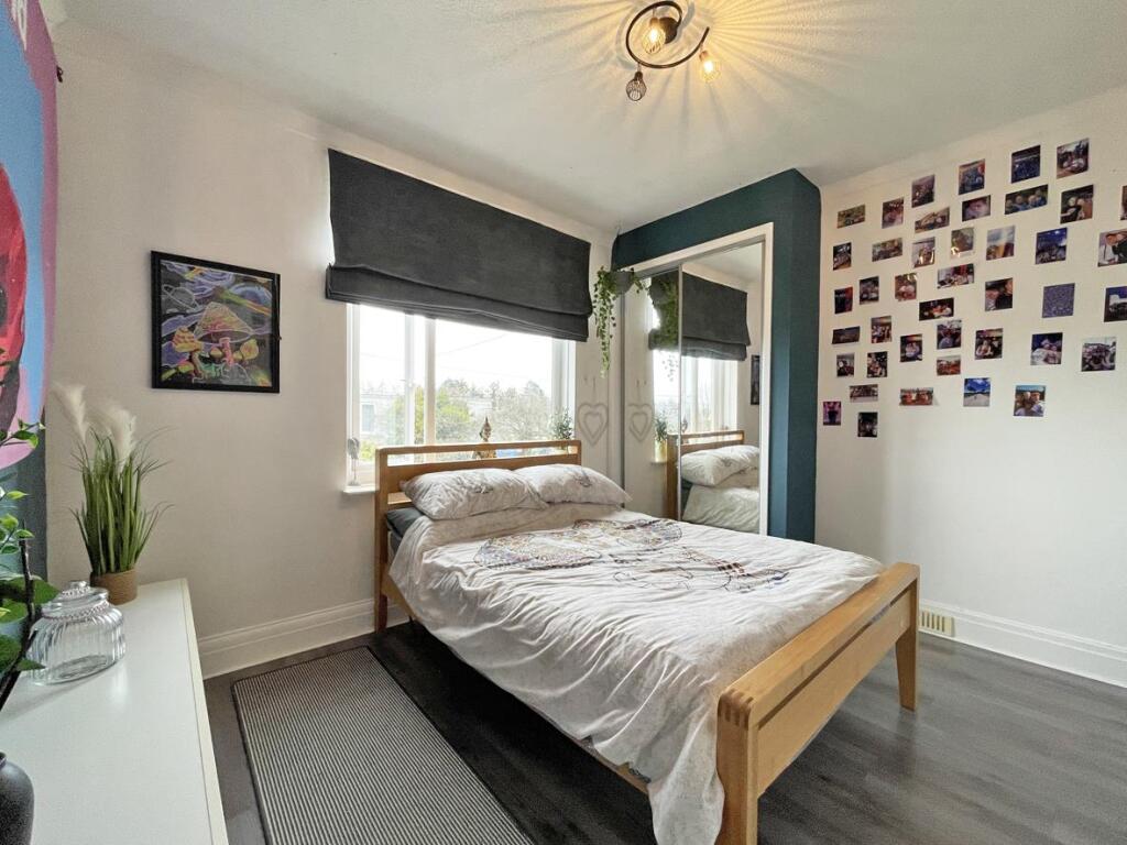 Cross Park Road 23 - Bed 3.jpg