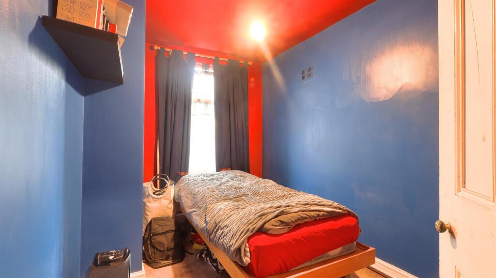 Waterdale Crescent Bedroom