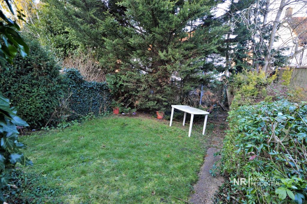 Garden Extra Photo1
