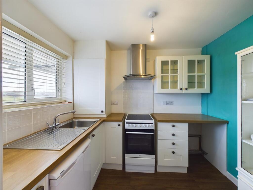 20 Chester Court Kitchen