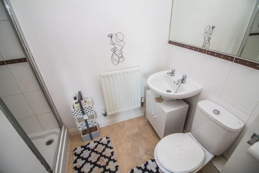 Bedroom Two En-suite.